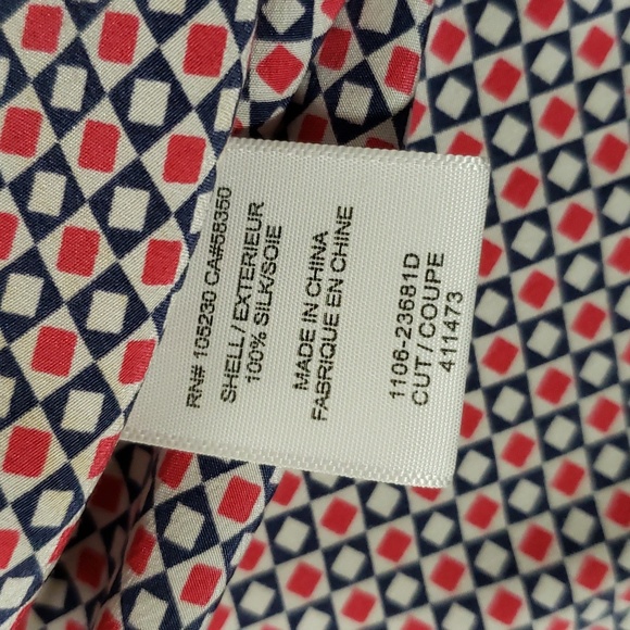 (XS) Joie 100% Silk Geometric Flowy Blouse Business Casual Luxury Formal - Picture 4 of 12